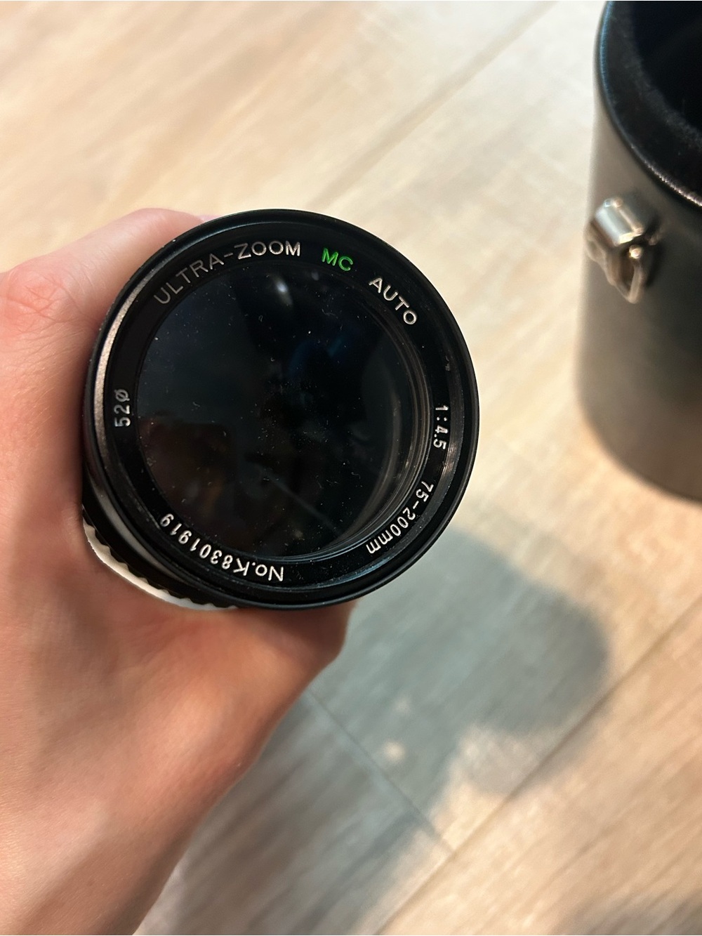 Cannon Ultra-Zoom 75-200mm f/4.5 Auto Camera Lens – Black + Case